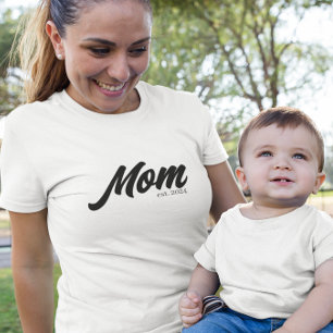 Svart skript Etablerad Mamma T Shirt