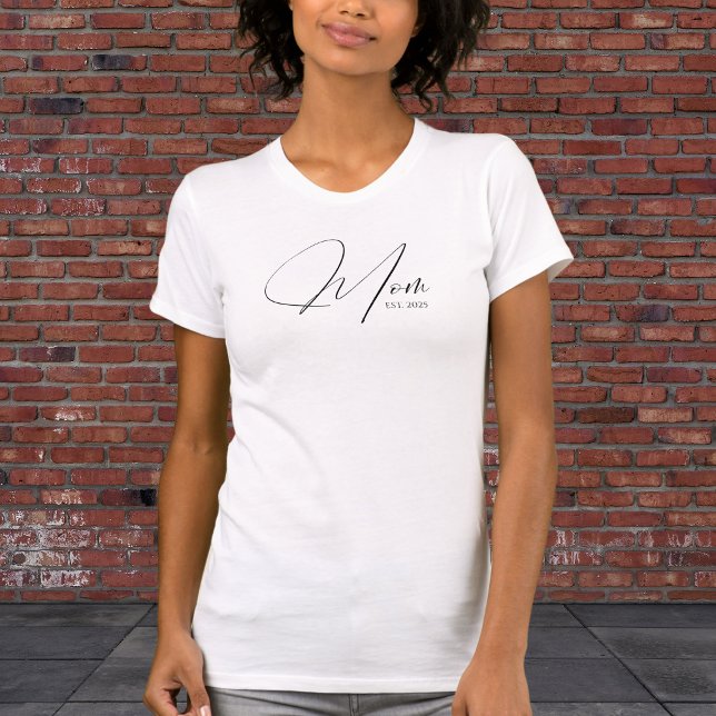 Svart Skript Etablerad Mamma T-shirt (Skapare uppladdad)