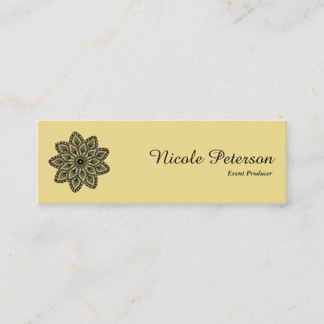 Svart snörerundaprydnad mini visitkort (Framsida)