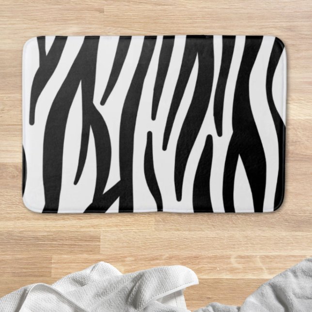 svart snyggt i chic, vit zebra tryck badrumsmatta (girly chic stylish black white zebra print bath mat)