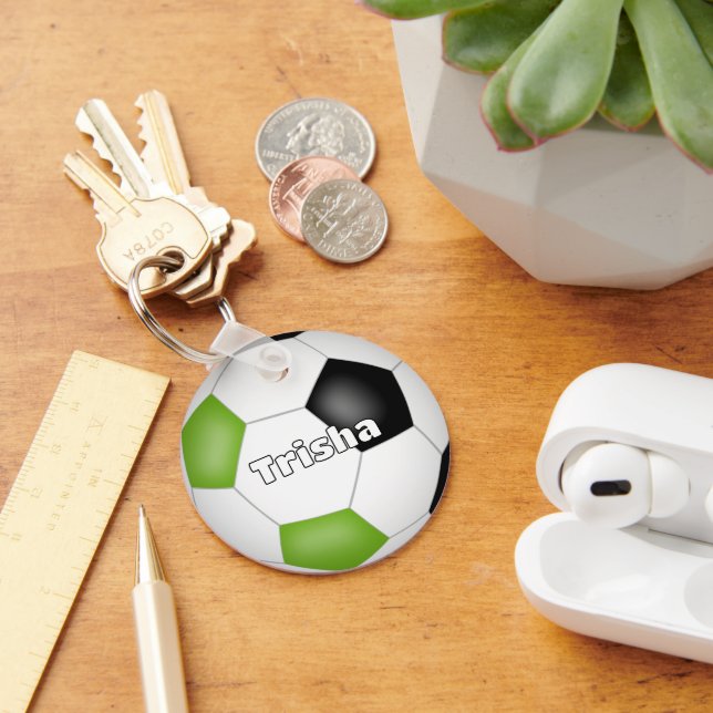 svart soccer med skarp grönt, eget namn nyckelring (Skrivbord)