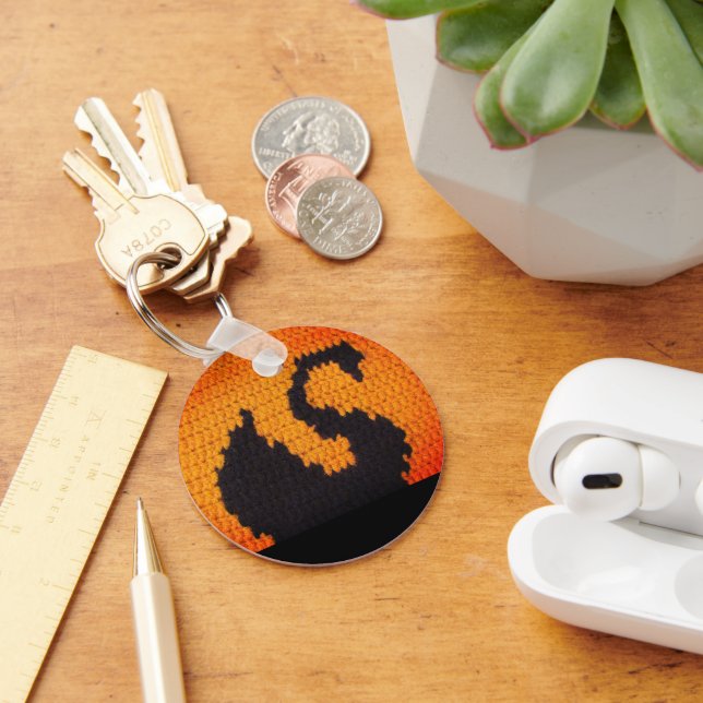 Svart Svan-profil i BrightStor Crochet Print Nyckelring (Skrivbord)
