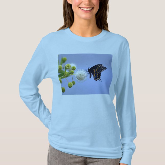 Svart Swallowtail fjärilsutslagsplats Tee Shirt (Framsida)
