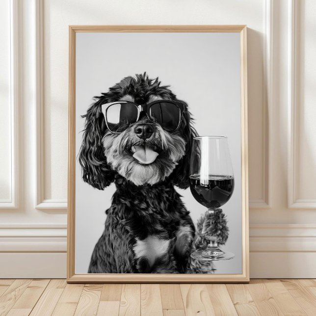 Svart & Tan Cavapoo som dricker vin Väggkonst, Sva Poster (Skapare uppladdad)