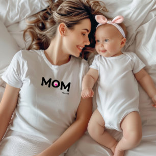 Svart text Etablerad Mamma Dubbla Heart T-Shirt