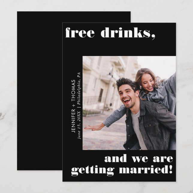 Svart typografi med gratisdrycker Spara datum Inbjudningar (Fram/baksida)