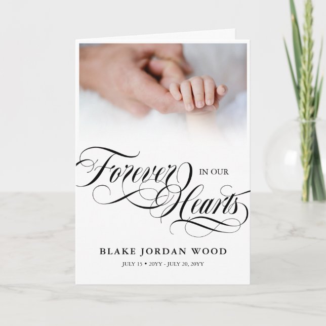 Svart Typsnitt i vår Hearts Baby-begravning Program (Framsida)
