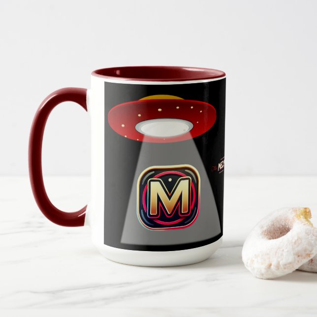 Svart UFO Kaffe Mugg (Med munk)