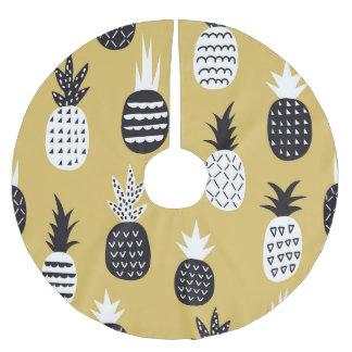 Svart, vit ananas, gultens bakgrund julgransmatta borstad polyester