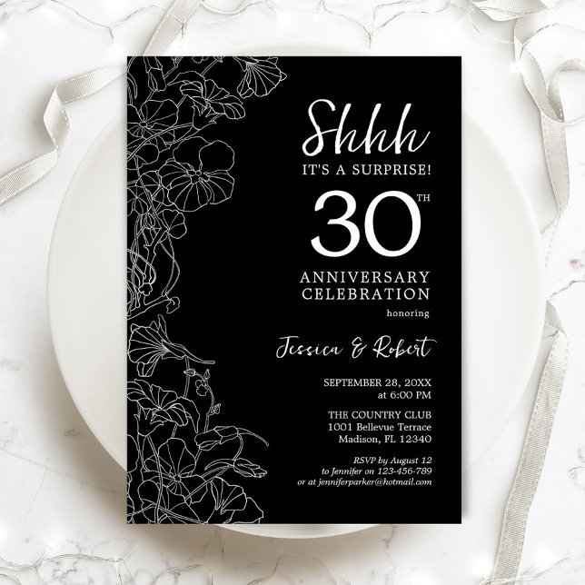 Svart Vit Blommig Överraskning 30-årsjubileum Inbjudningar (Skapare uppladdad)