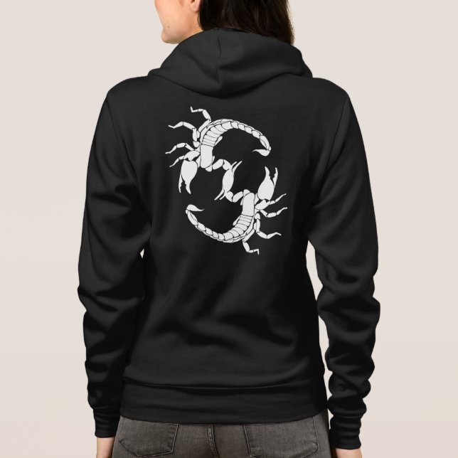 Svart & Vit Bokstav S - Två Skorpioner T Shirt (Baksida)
