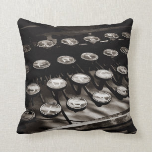 Svart vit för gammala antika skrivmaskinsnycklar kudde