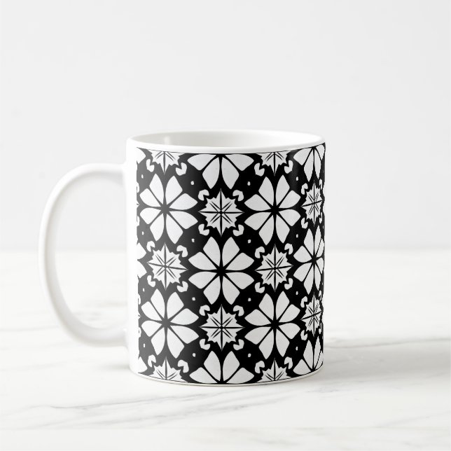 ☕ Svart Vit Geometrisk Modern Present ⚫⚪ Kaffemugg (Vänster)