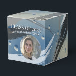 Svart, Vit & Grå Penseeldrag Favoritlåda Presentaskar<br><div class="desc">Sleek och mångsidig, dessa godisfavoritlådor har svarta, vita och gråa penseldrag med en subtil regndroppsdesign. Ett stilrent val för bröllop, examina och företagsarrangemang, de ger en sofistikerad, modern touch till din fest.</div>