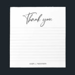 Svart & vit handlettering tack personlig anteckningsblock<br><div class="desc">Gör ett varaktigt intryck med en anpassad anteckningsbok med ditt namn. Denna praktiska och funktionella anteckningsbok är perfekt för daglig användning och genomtänkt korrespondens. Anpassa denna mall genom att anpassa namnet längst ned på anteckningsboken. Blir en bra present, även till julstrumpa. Har en handlettering-skript för ordet “tack” för en snygg...</div>