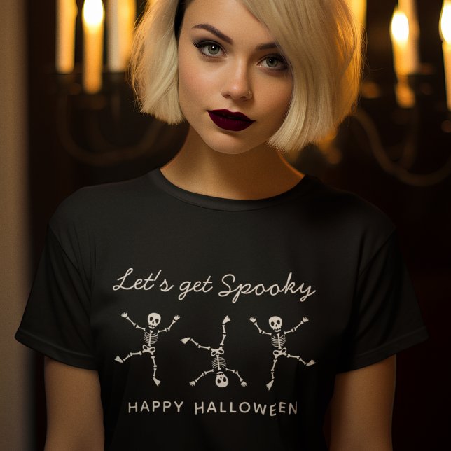 Svart & Vit Handritad Skelett Halloween T Shirt (Skapare uppladdad)