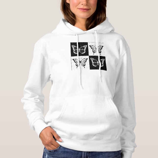 Svart, vit, kontrollerad fjäril-design t shirt (Framsida)