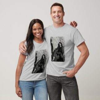 Svart-vit modeskiss t-shirt