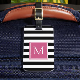 Svart & vit rand med het rosa monogram bagagebricka