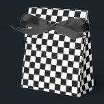 Svart-vit schackbrädemönster presentaskar<br><div class="desc">Lägg till lite rolig flair till din bröllopsfest eller fest med dessa coola Svart-vit schackbrädemönster presentaskar!</div>