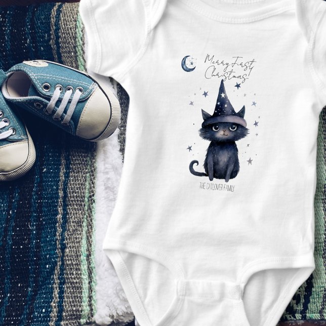 Svart vit vattenfärg, svart katt blå jul t shirt (Cute Magical Wizard Black Cat Watercolor Christmas Baby Bodysuit )