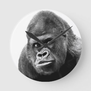 Svart vitgorilla rund klocka