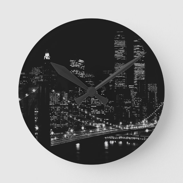 Svart- & vitNew York City natt Rund Klocka (Framsida)