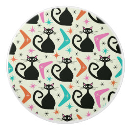 Svarta atomkatter i mitten med bommarisangar knopp