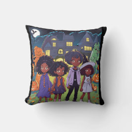 Svarta barn stumpar på en hemsökt stadsHalloween Kudde
