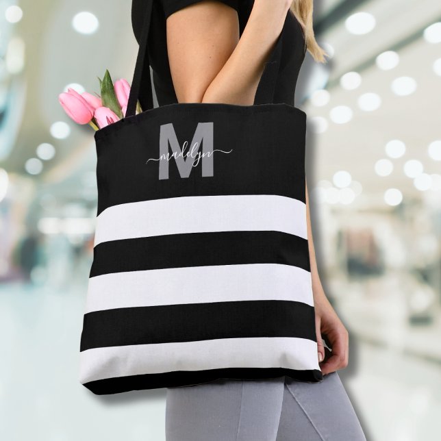 Svarta Chic Ränder Namn Initialer Tygkasse (Black Chic Stripes Name Monogrammed Tote Bag )