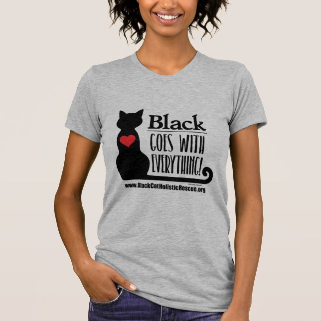 Svarta går med allt. t shirt (Framsida)