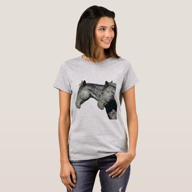 Svarta hästhuvuden i rent profil-ljus t shirt (Hel framsida)