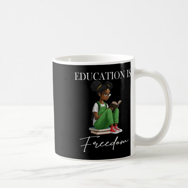Svarta historiemånadens utbildning är Freedom Book Kaffemugg (Höger)