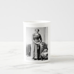 Svarta historiska ikoner: Harriet Tubman, medborge Benporslin Mugg