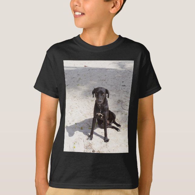 Svarta hund med det onda öga tee (Framsida)
