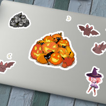 Svarta katter och lysande halloweenpumpor