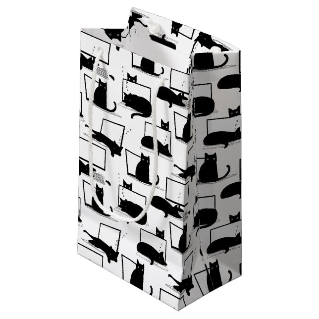 Svarta katter Sitta på bärbara datorer Mönster (Framsidan Vinklad)