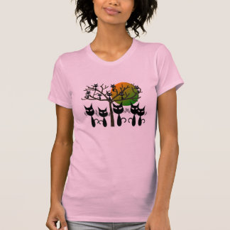 Svarta katter som tar över t shirt