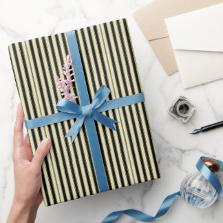 Svarta och Cream Streck Bröllop Elegant Presentpapper