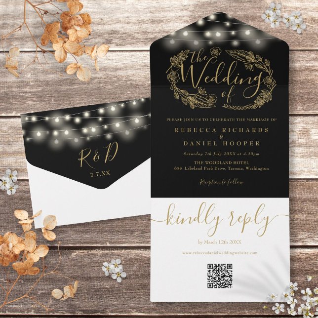 Svarta och gyllene strängljus QR-kod bröllop (Black And Gold String Lights QR Code Wedding All In One Invitation)