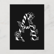 Svarta och vita Brev ’A’ med Väntblommor