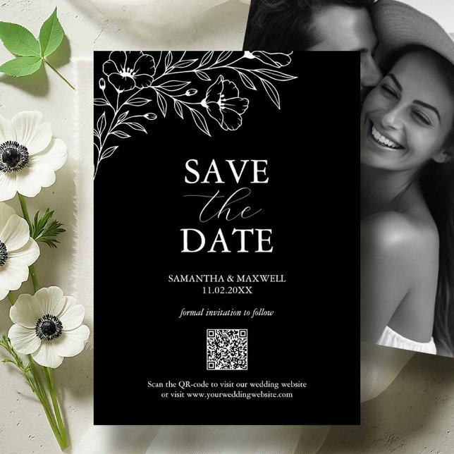 Svarta och vita Bröllop spara datum Datumet (Black and white wedding save the dates with photo and white anemone flowers by Do Tell A Belle)