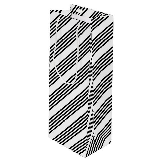 Svarta och vita fem rand mönster (Framsidan Vinklad)