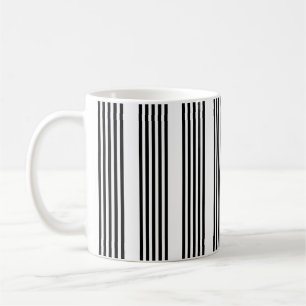 Svarta och vita fem rand mönster kaffemugg