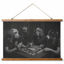 Svarta och vita hundar som spelar Mahjong