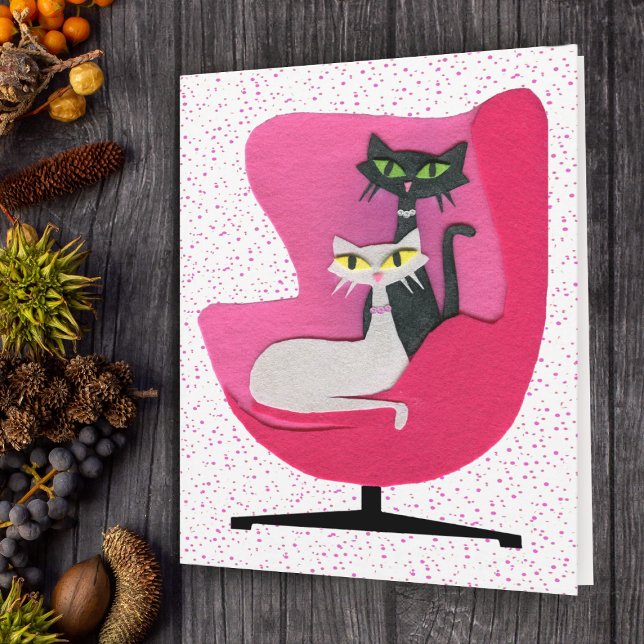 Svarta och vita katter i Rosa stol på prickar Kort (Mid century black white cats in pink chair on polka dots on note card.)