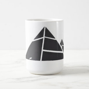 Svarta och vita pyramider kaffemugg
