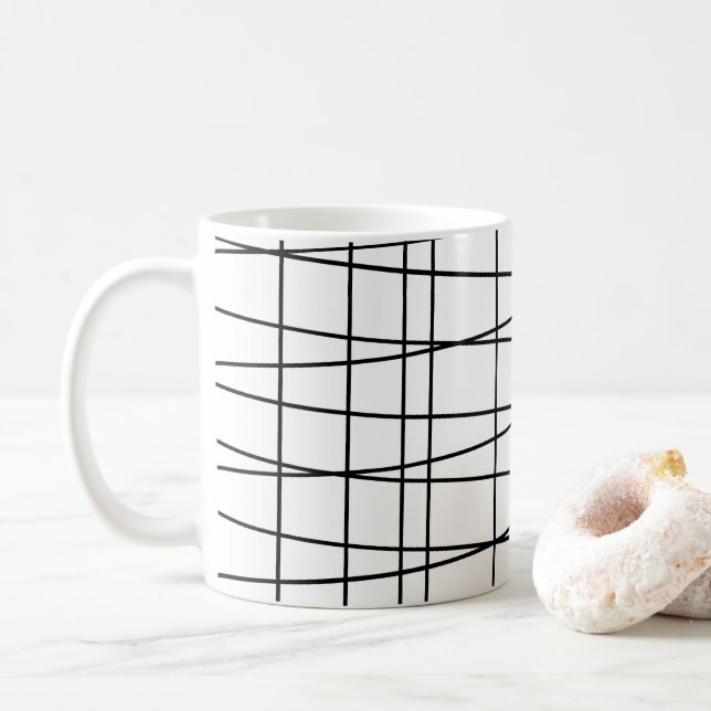 Svarta och vita rutnätslinjer kaffemugg (Med munk)