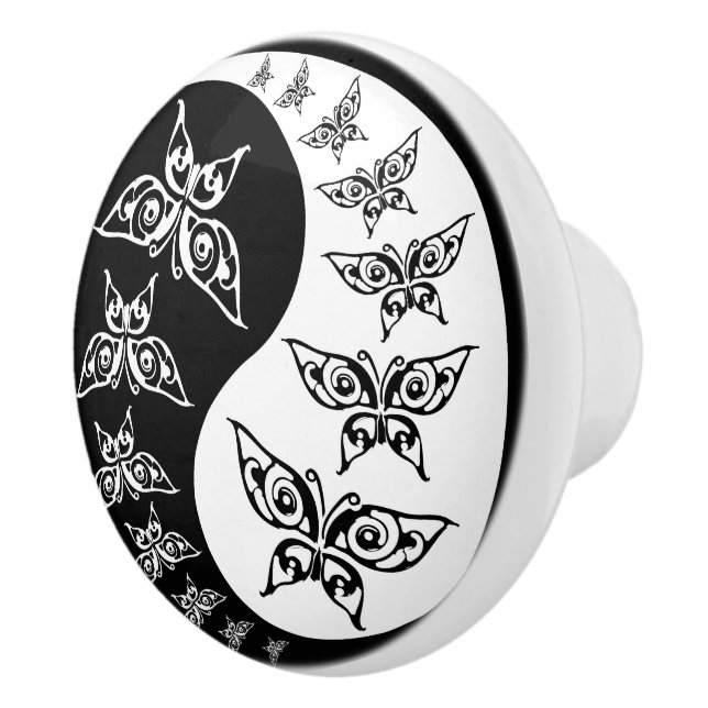 Svarta Och Vita Yin Yang Fjärilar Knopp (Höger)
