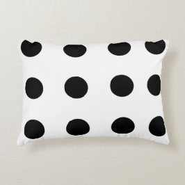 Svarta repetitiva punkter prydnadskudde
